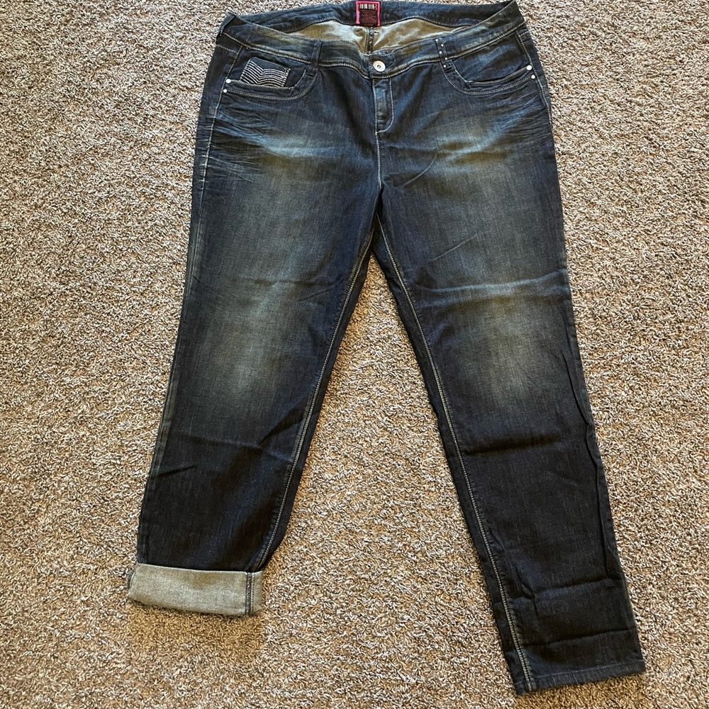 NWOT Torrid Jeans